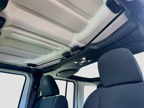 Used 2020 Jeep Wrangler Unlimited Sport AWD/4WD image 20