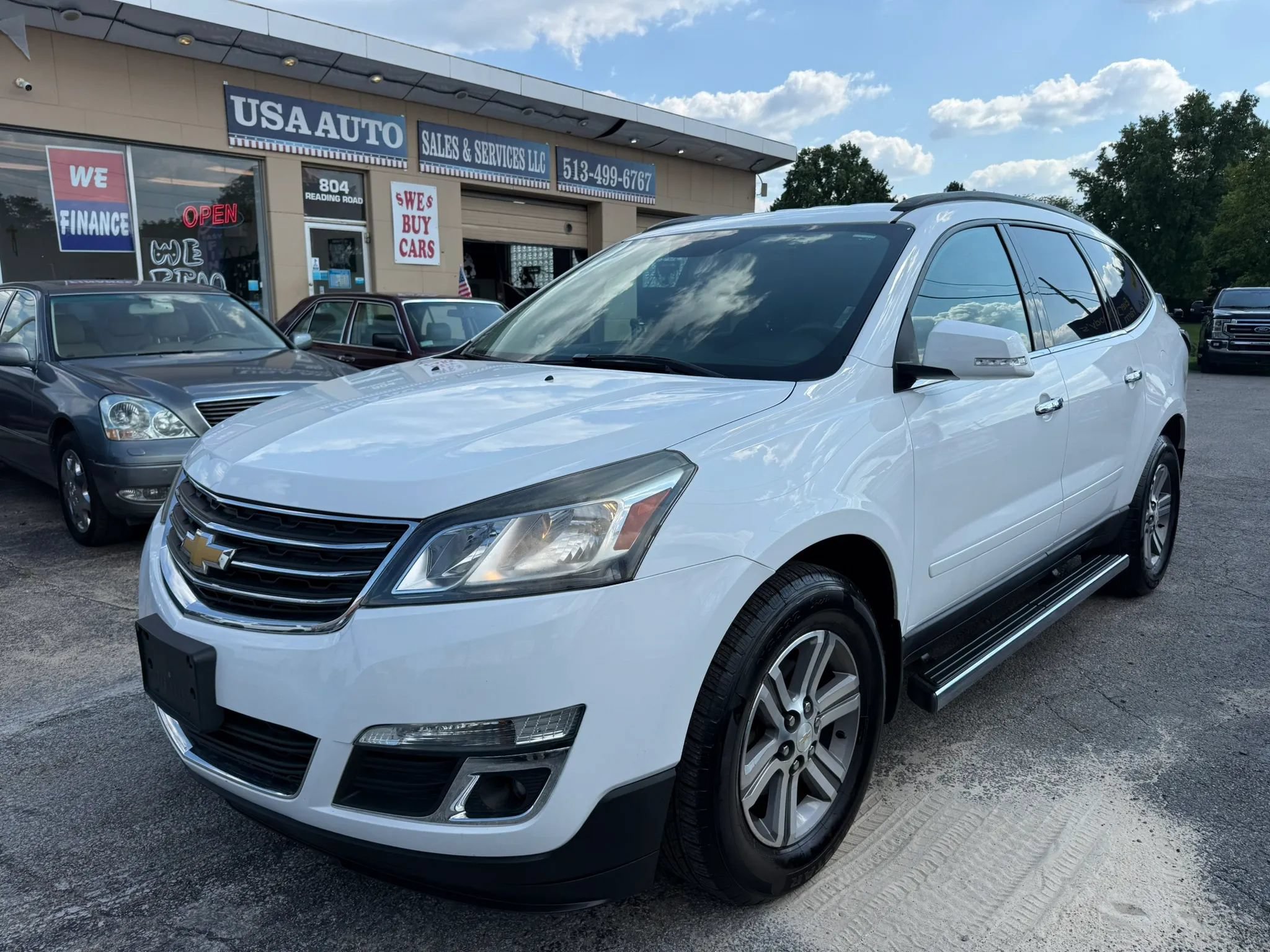 Used 2016 Chevrolet Traverse LT w/ Traveler's Package AWD/4WD image 2