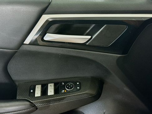 Used 2022 Mitsubishi Outlander SEL Black Edition FWD image 24