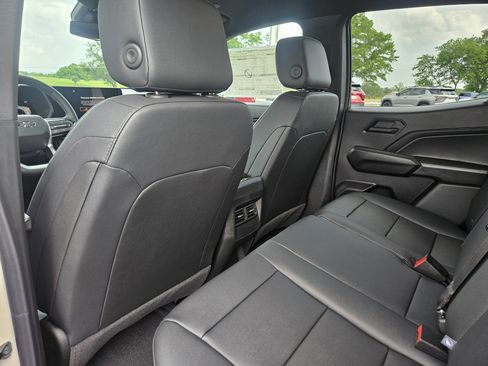 New 2026 Chevrolet Colorado Trail Boss AWD/4WD image 29