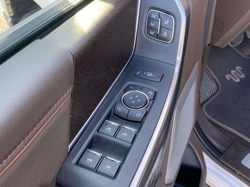 Used 2021 Ford F150 King Ranch w/ Equipment Group 601A High AWD/4WD image 18