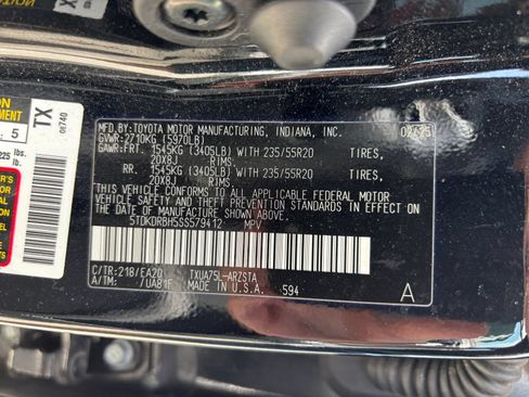 Used 2025 Toyota Highlander XSE AWD/4WD image 33