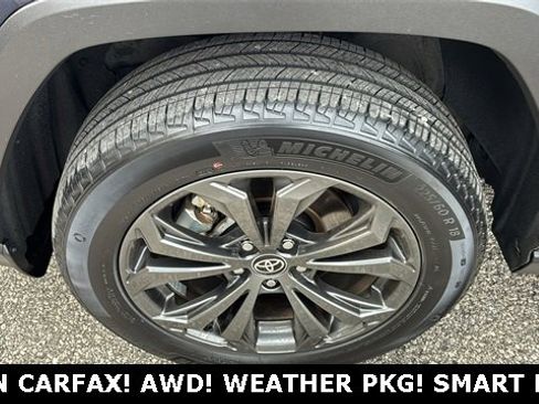 Used 2022 Toyota RAV4 XLE Premium image 33