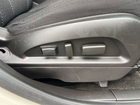 Used 2013 Chevrolet Equinox LT w/ Power Convenience Package image 24