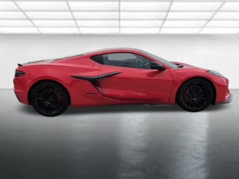 New 2025 Chevrolet Corvette Z06 RWD image 33