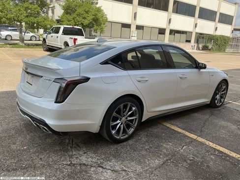 Used 2023 Cadillac CT5 V w/ Premium Package RWD image 5