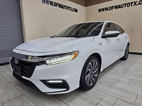 Used 2020 Honda Insight Touring image 2