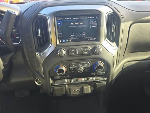 Used 2021 Chevrolet Silverado 1500 RST RWD image 8