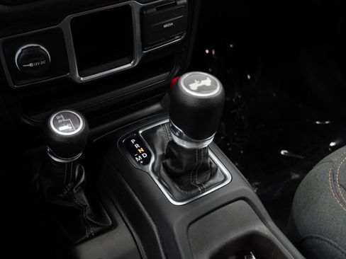 Certified 2024 Jeep Wrangler Unlimited Sport AWD/4WD image 37