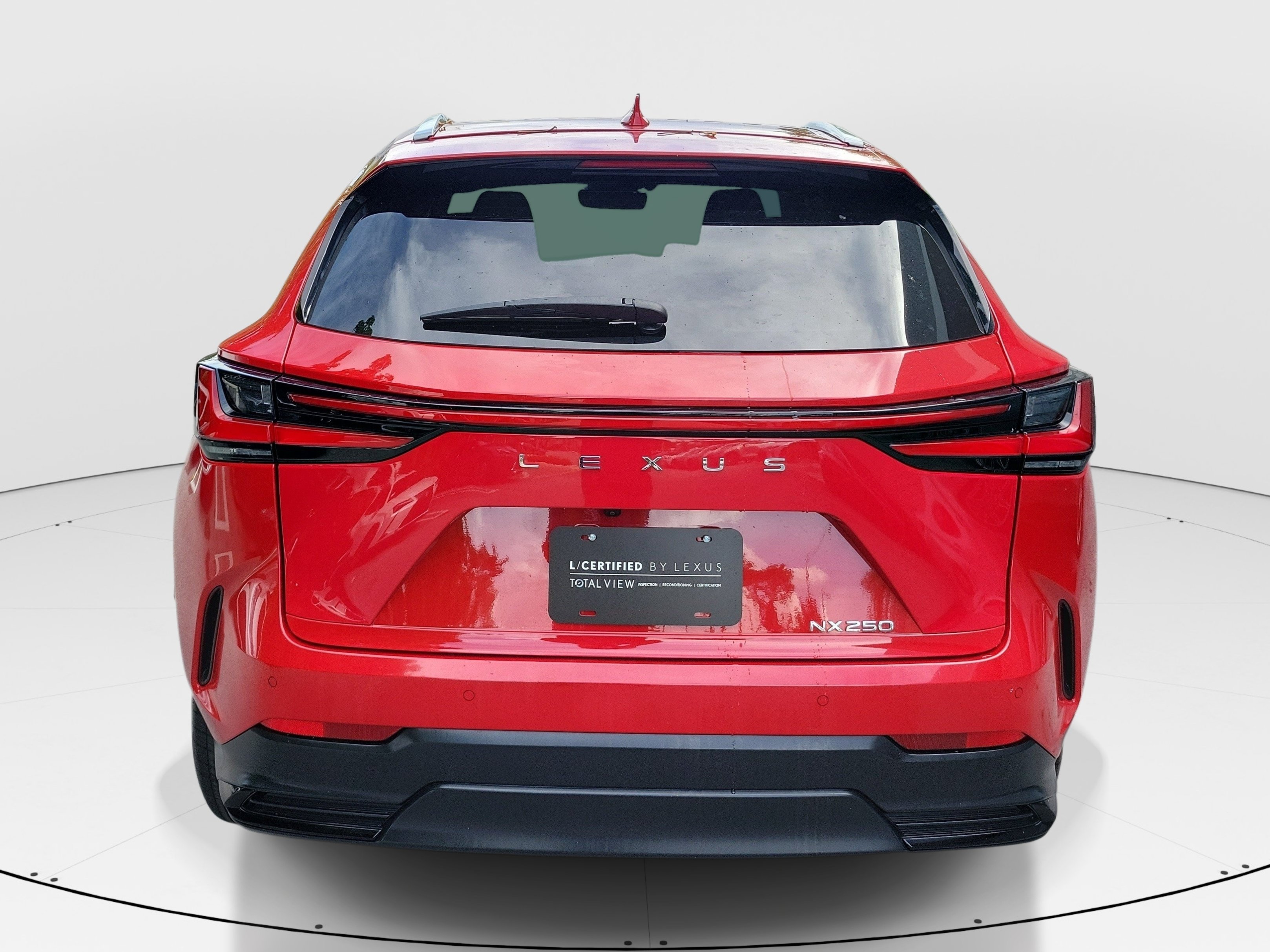 Used 2025 Lexus NX 250 FWD w/ Towing Package (2000 Lbs) image 5