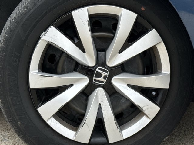 Used 2025 Honda Civic LX image 9
