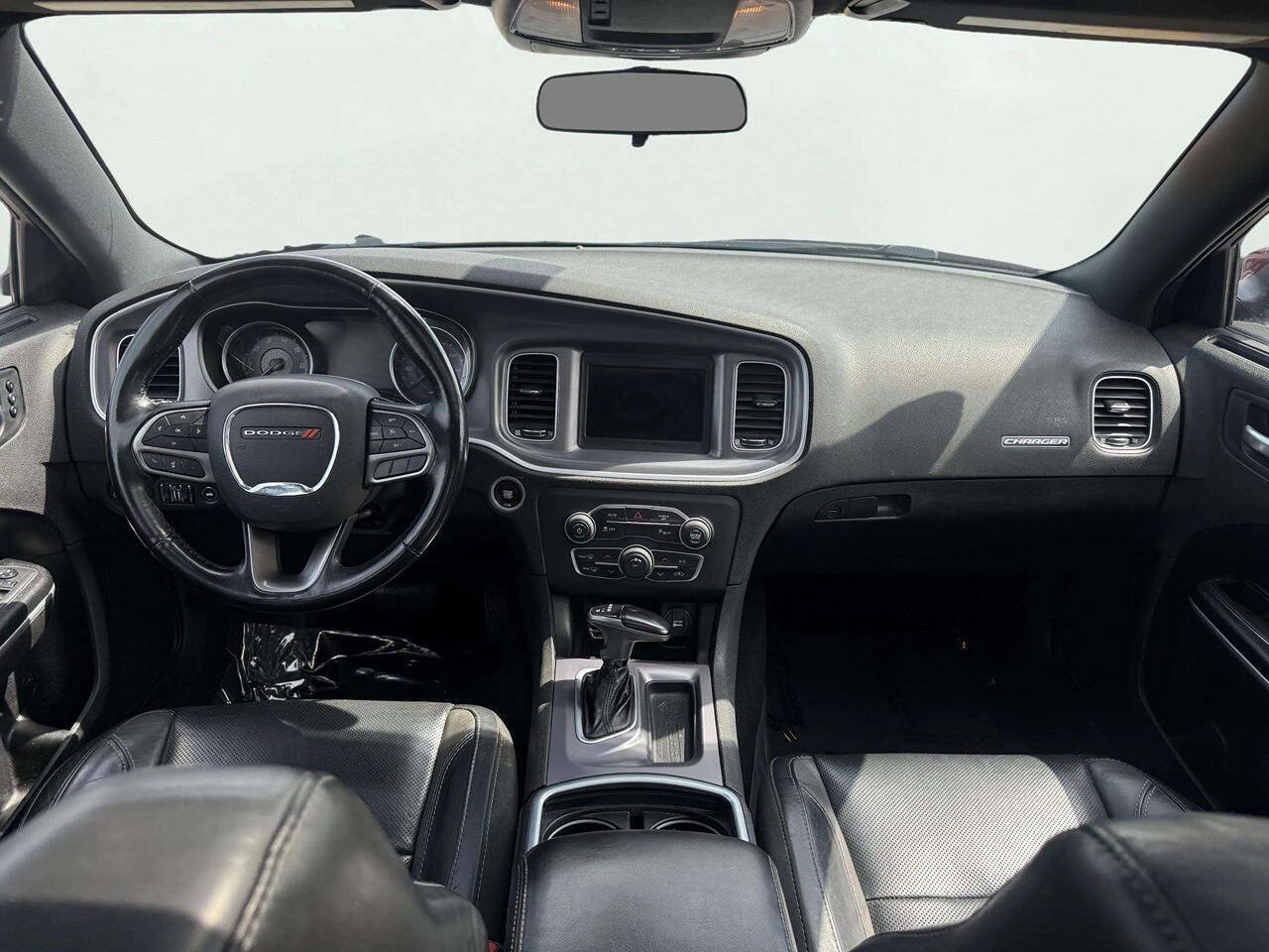 Used 2021 Dodge Charger SXT w/ Leather Interior Group RWD image 14