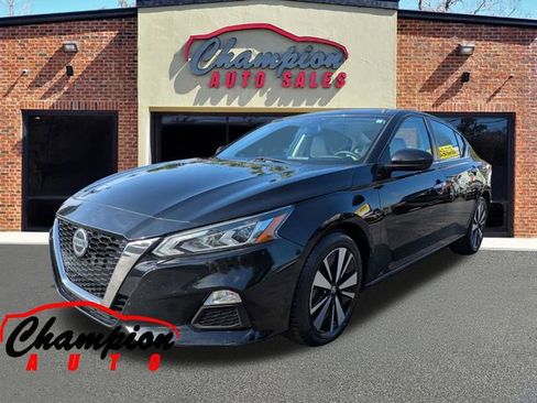 Used 2021 Nissan Altima 2.5 SV FWD image 5