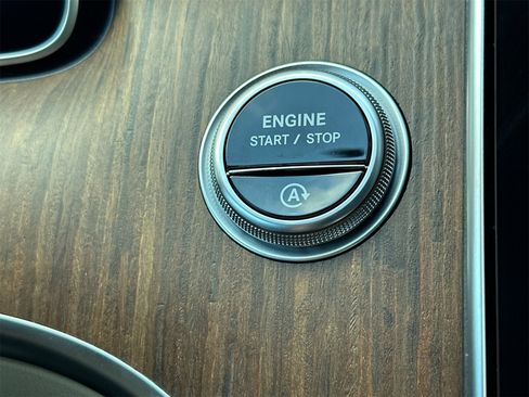 Certified 2025 Mercedes-Benz C 300 Sedan image 25