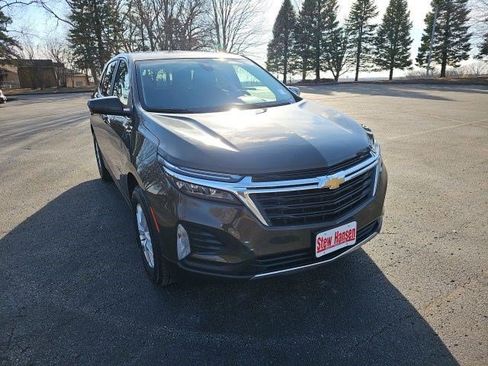 Used 2024 Chevrolet Equinox LT AWD/4WD image 8
