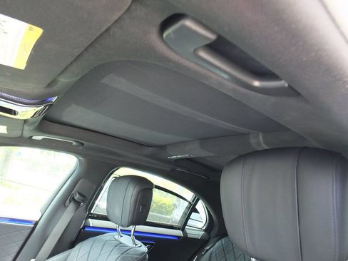 Used 2021 Mercedes-Benz S 580 4MATIC Sedan image 5