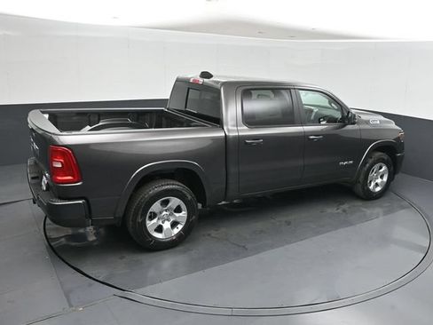 New 2026 RAM 1500 4x4 Crew Cab image 30