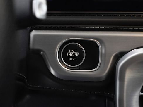 Used 2023 Mercedes-Benz G 550 image 25