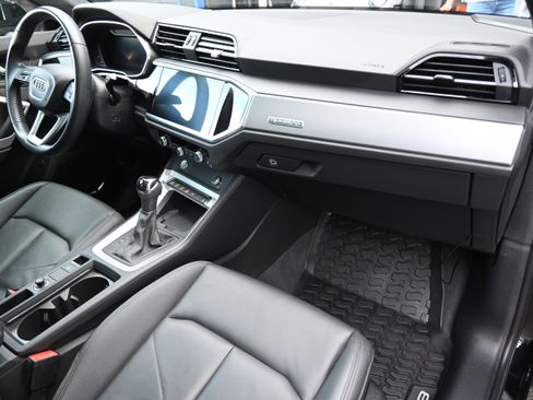 Used 2020 Audi Q3 2.0T Premium Plus w/ Premium Plus Package AWD/4WD image 46