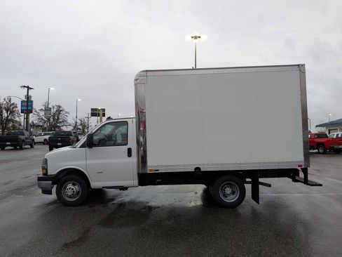 New 2024 Chevrolet Express 3500 w/ Power Convenience Package image 3