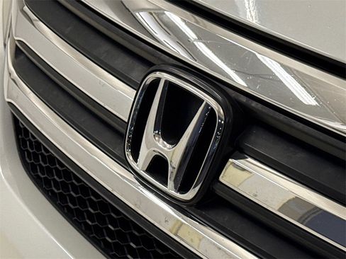 Used 2016 Honda Pilot LX image 6