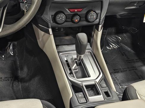 Used 2023 Subaru Forester AWD/4WD image 8