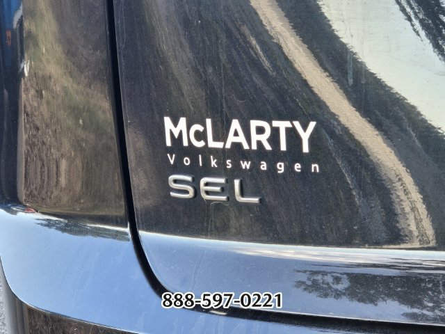 Used 2024 Volkswagen Atlas Cross Sport SEL R-Line AWD/4WD image 5