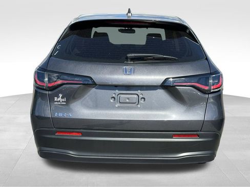 Used 2025 Honda HR-V LX image 4
