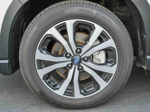 Used 2024 Subaru Forester Limited image 11