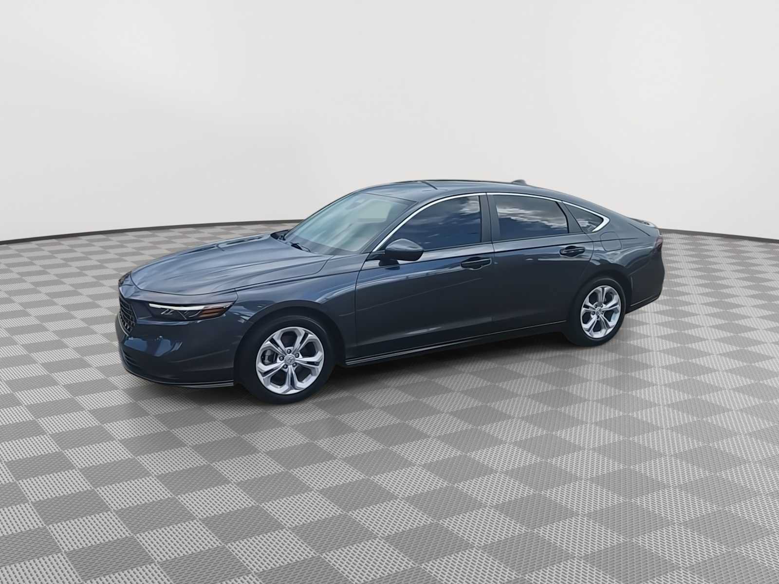 Certified 2025 Honda Accord LX image 4