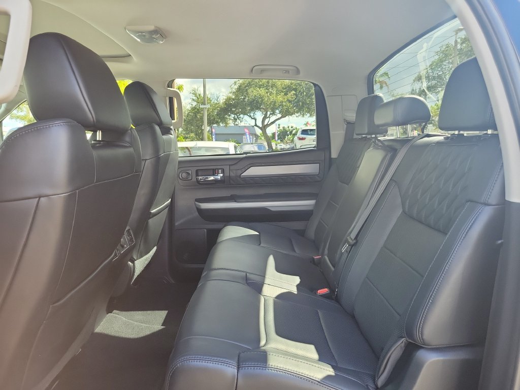 Used 2018 Toyota Tundra Platinum AWD/4WD image 12