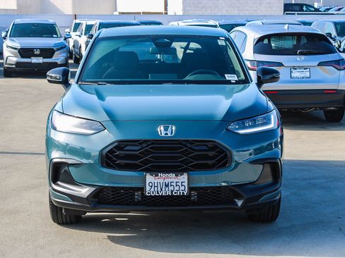 Certified 2024 Honda HR-V Sport image 2