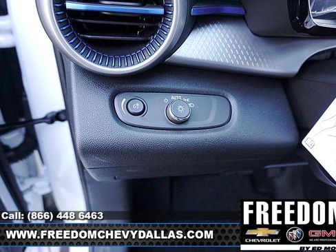 New 2026 Chevrolet Trax LS FWD image 24