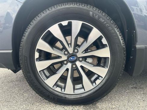 Used 2016 Subaru Outback 2.5i Limited AWD/4WD image 25