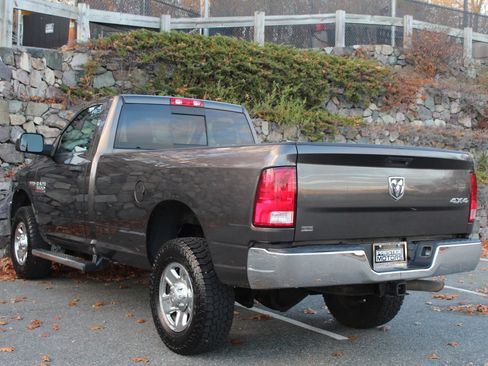 Used 2017 RAM 3500 Tradesman w/ Chrome Appearance Group image 7