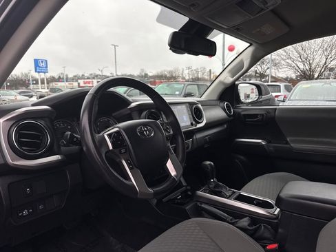 Used 2023 Toyota Tacoma SR5 image 14