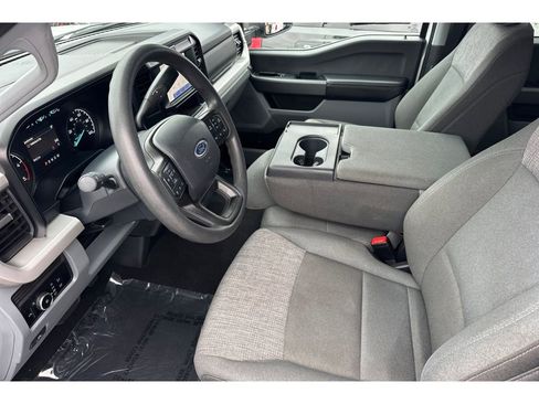 Used 2025 Ford F250 XLT image 12
