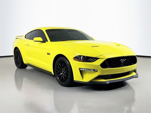 Used 2021 Ford Mustang GT Premium w/ GT Performance Package image 3