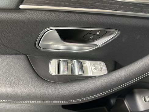 New 2026 Mercedes-Benz GLE 450 4MATIC image 11