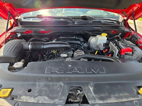 Used 2019 RAM 1500 Big Horn AWD/4WD image 30