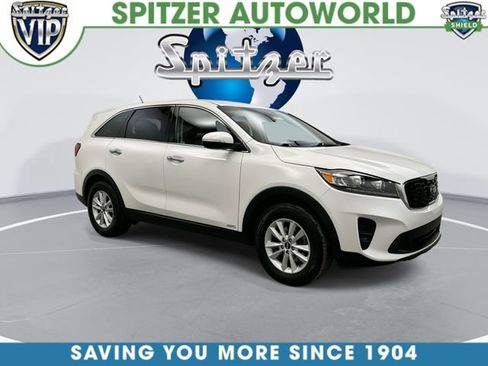 Used 2020 Kia Sorento LX image 2