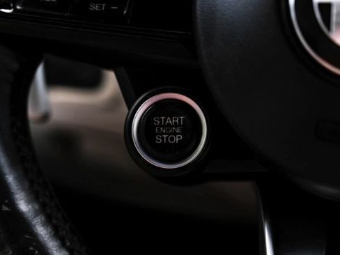 Used 2020 Alfa Romeo Giulia Ti Sport w/ Quick Order Package 22U Sport RWD image 27