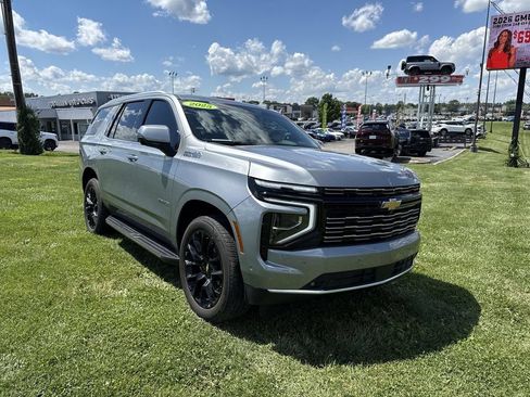 Used 2025 Chevrolet Tahoe High Country w/ Sun And Tow Package AWD/4WD image 15