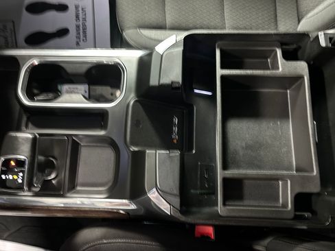 Used 2024 GMC Sierra 1500 Elevation w/ Preferred Package AWD/4WD image 21