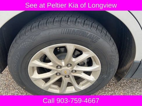 Used 2018 Chevrolet Equinox LT w/ Sun & Infotainment Package FWD image 10