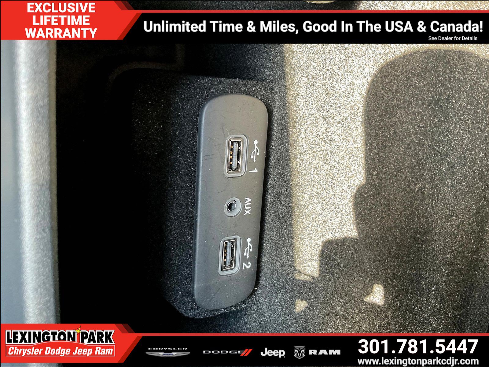 Used 2023 Dodge Charger Scat Pack w/ Plus Group RWD image 15