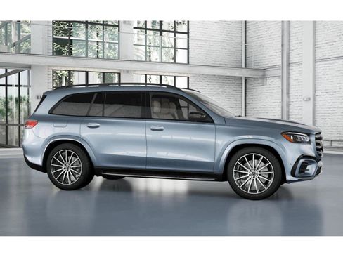 New 2026 Mercedes-Benz GLS 580 4MATIC image 27
