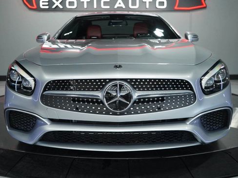 Used 2018 Mercedes-Benz SL 450 image 40