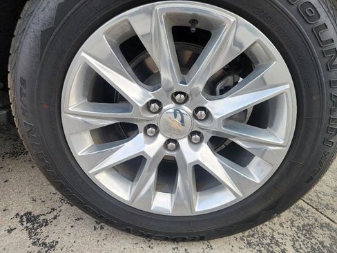 Used 2024 Chevrolet Tahoe Premier image 30