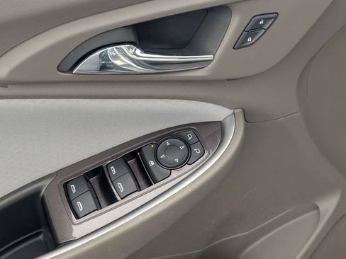 Used 2024 Chevrolet Malibu LT FWD image 11